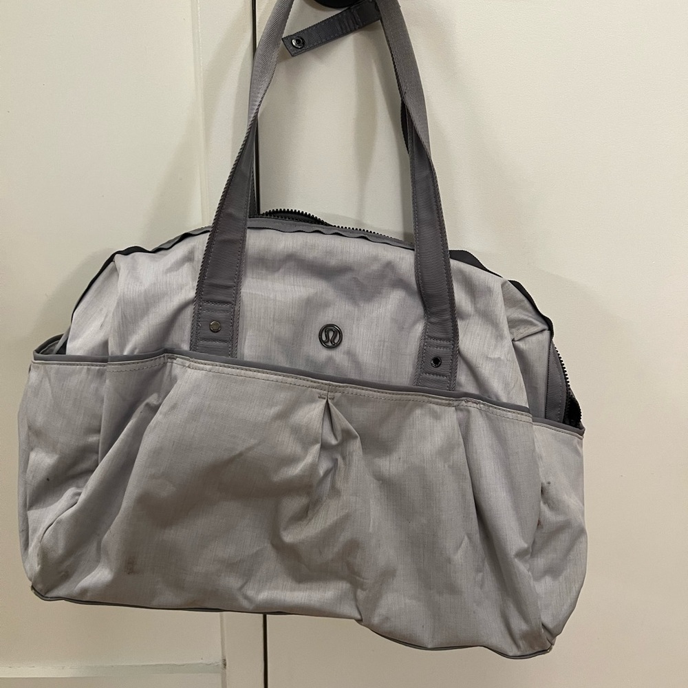 Lulu lemon duffel bag!